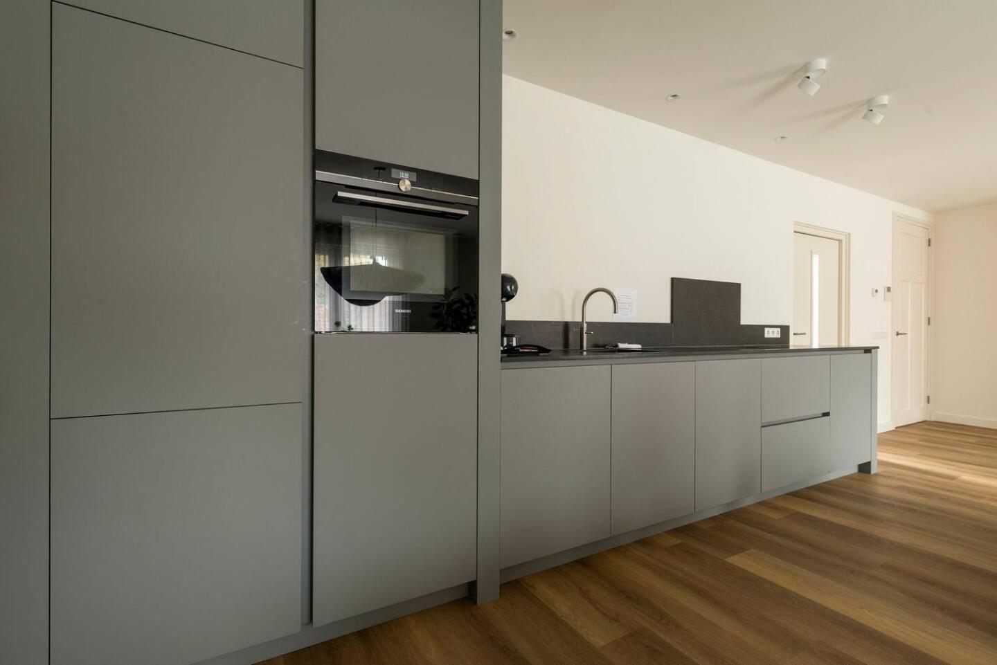 New Apartment In City Centre Large Ойршот Екстериор снимка
